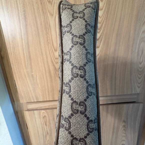 Auth Vintage Gucci Plus shoulder bag - Picture 2 of 11